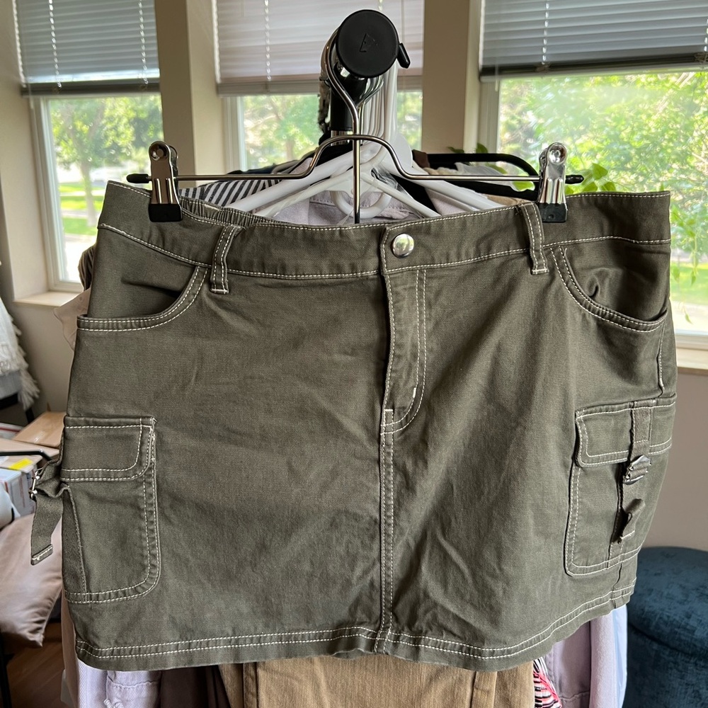 Olive Green Cargo Skirt